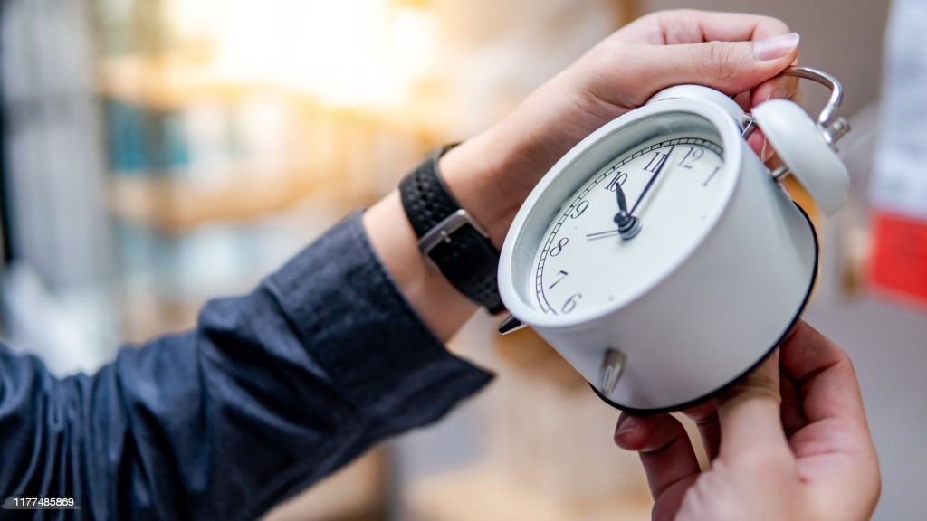 Tutorial 2 - How to Change Time Zone in OpenCart